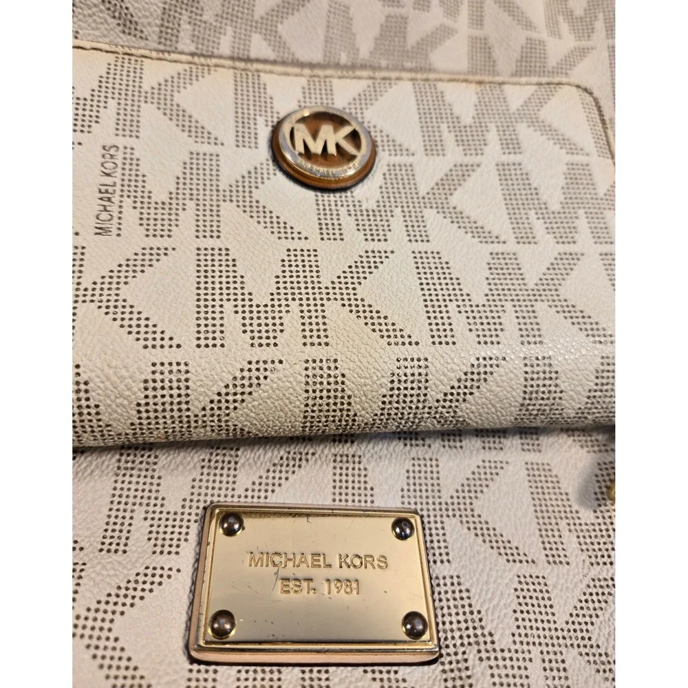 Vtg. Michael Kors Vanilla Signature Logo Crossbody Bag & Zip Wallet Set NS-1501